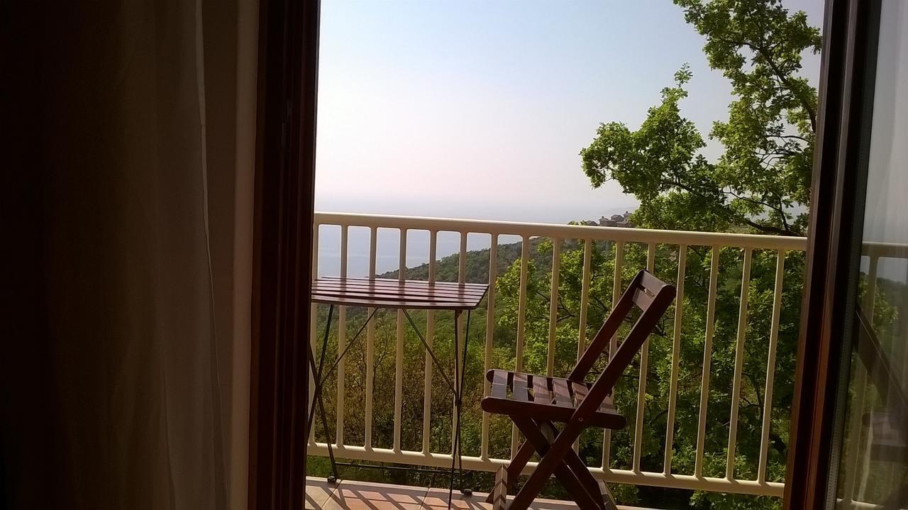Studios Peric Sveti Stefan Exteriör bild