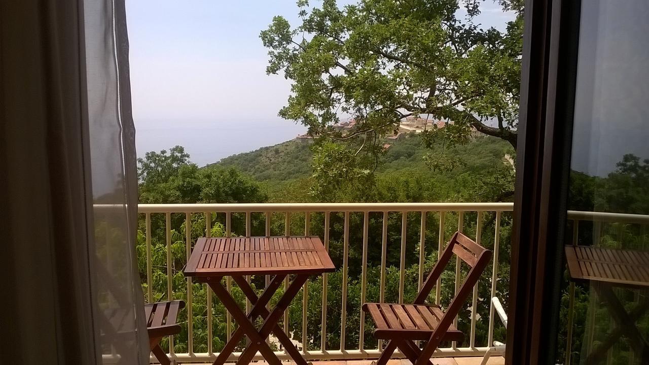 Studios Peric Sveti Stefan Exteriör bild